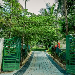 Walk Way Facility - Ratufa Gardens By SPR Holidays